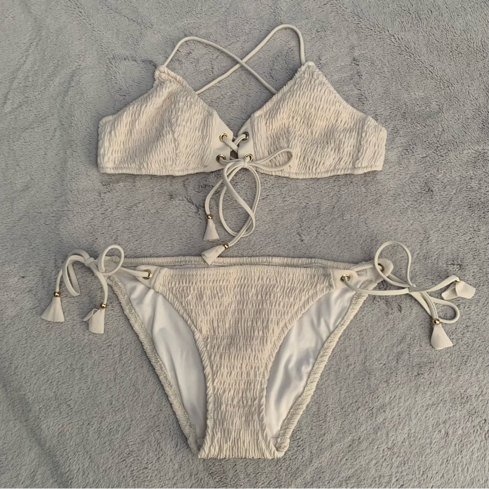 Victoria's Secret Cream Bikini